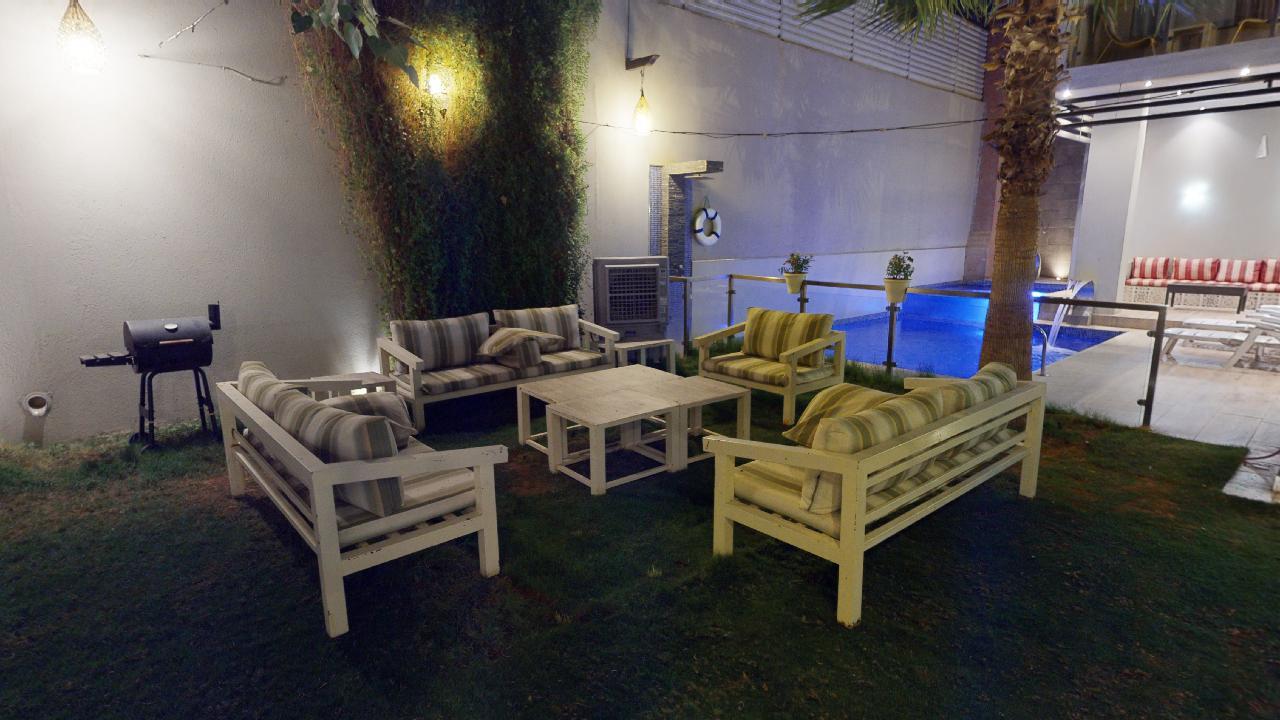 Prestigious Chalet with Home Projector | 123