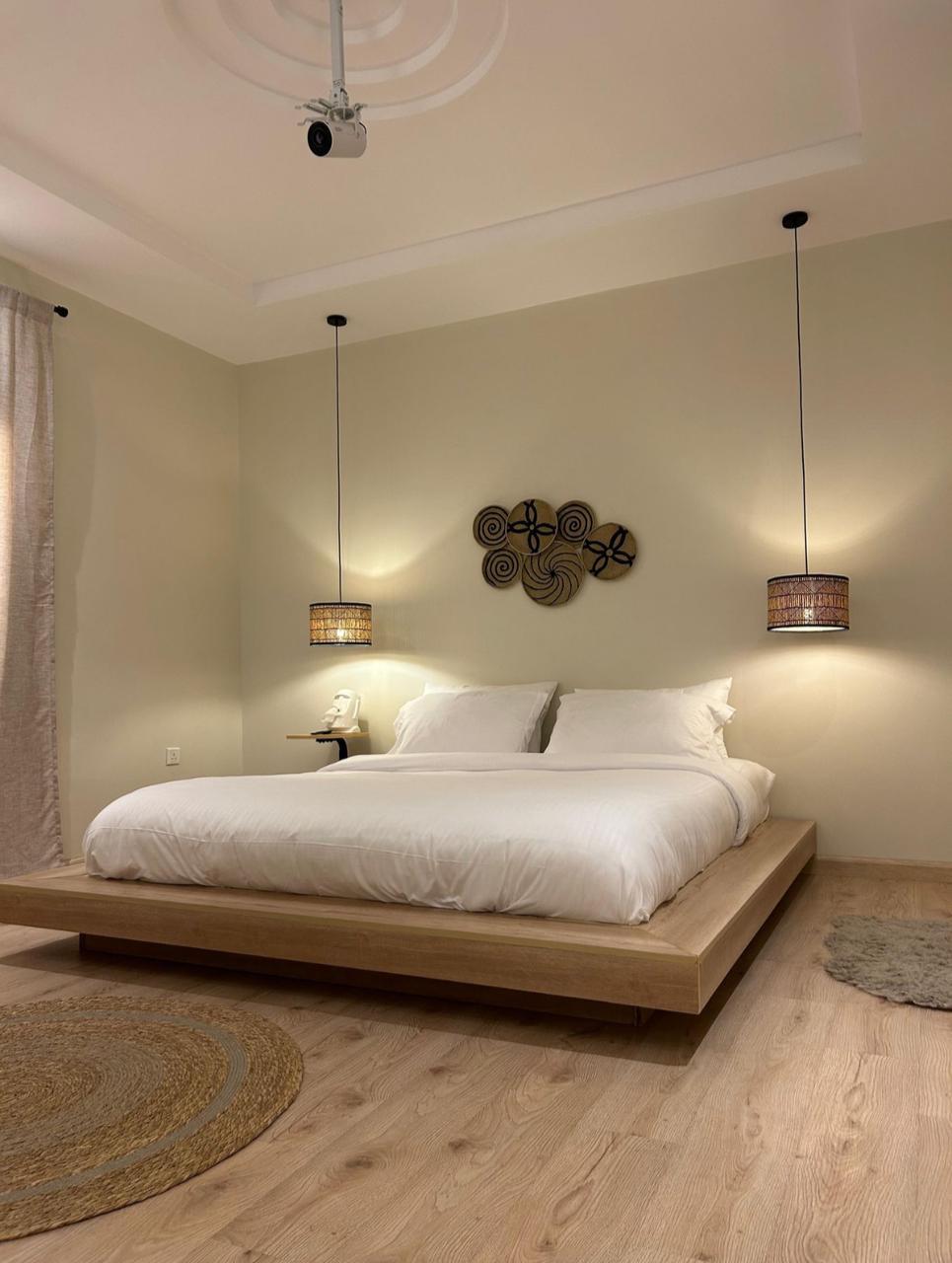 Elegant Apartment with Comfortable and Simple Furniture | 5645 Bedroom