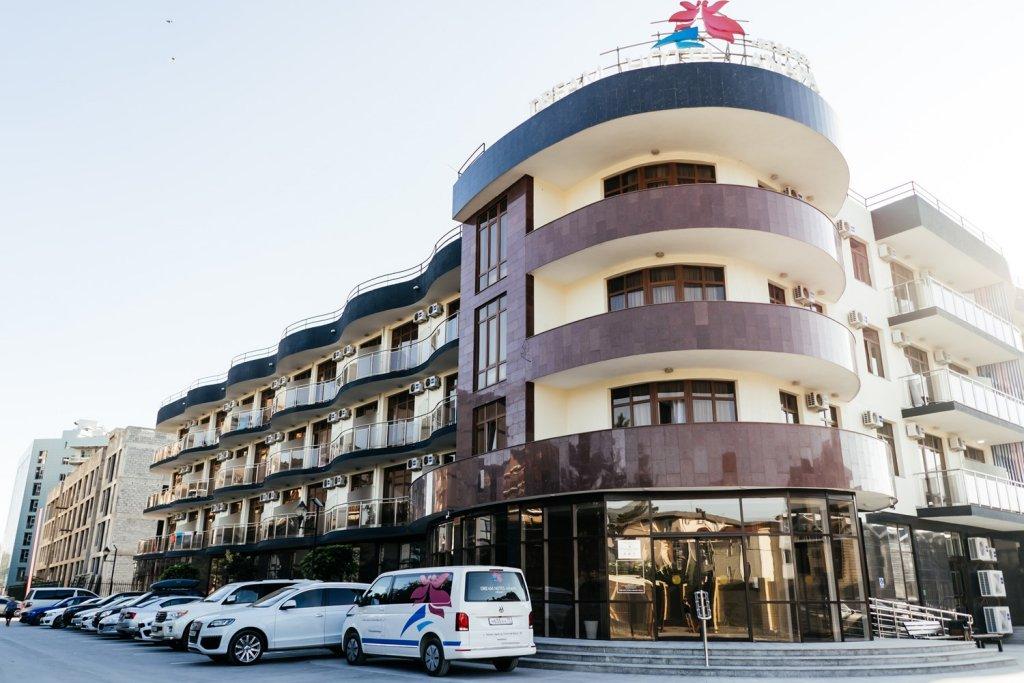 Dream Hotel