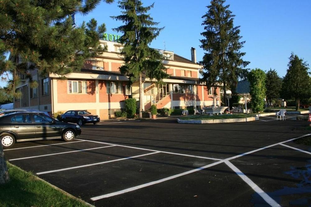 أل كافاليري