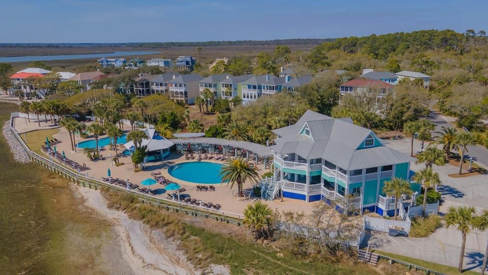 Gorgeous two Story Home Located in the Heart of Fripp Island Exterior