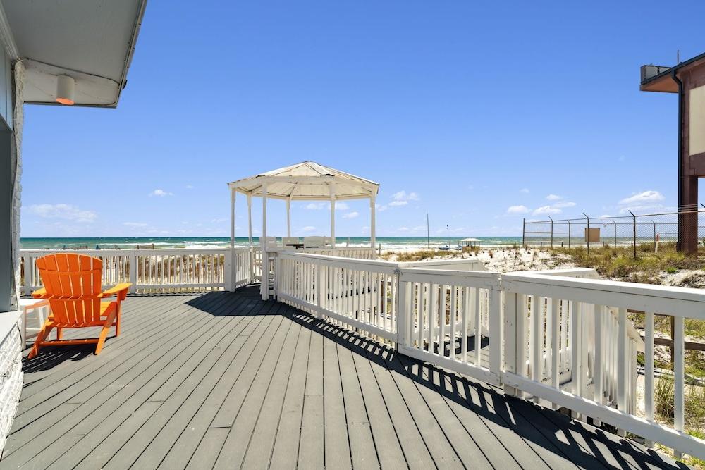 Time On The Beach Property Grounds