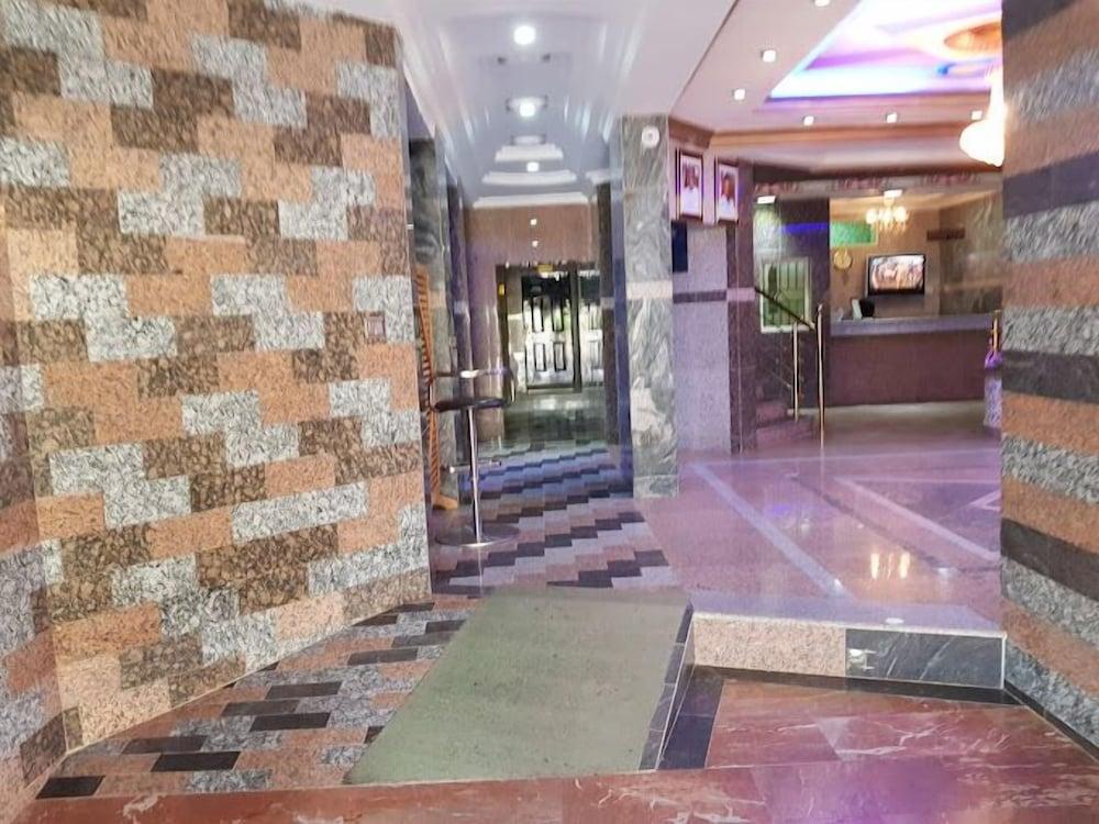 تروفي هوتل ليميتيد