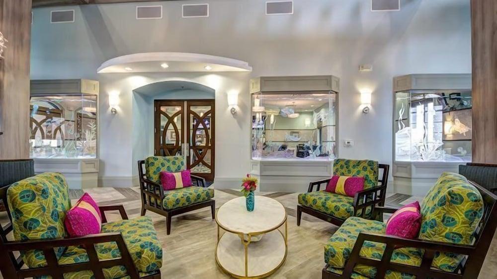 7BR Pool Home In ChampionsGate Interior