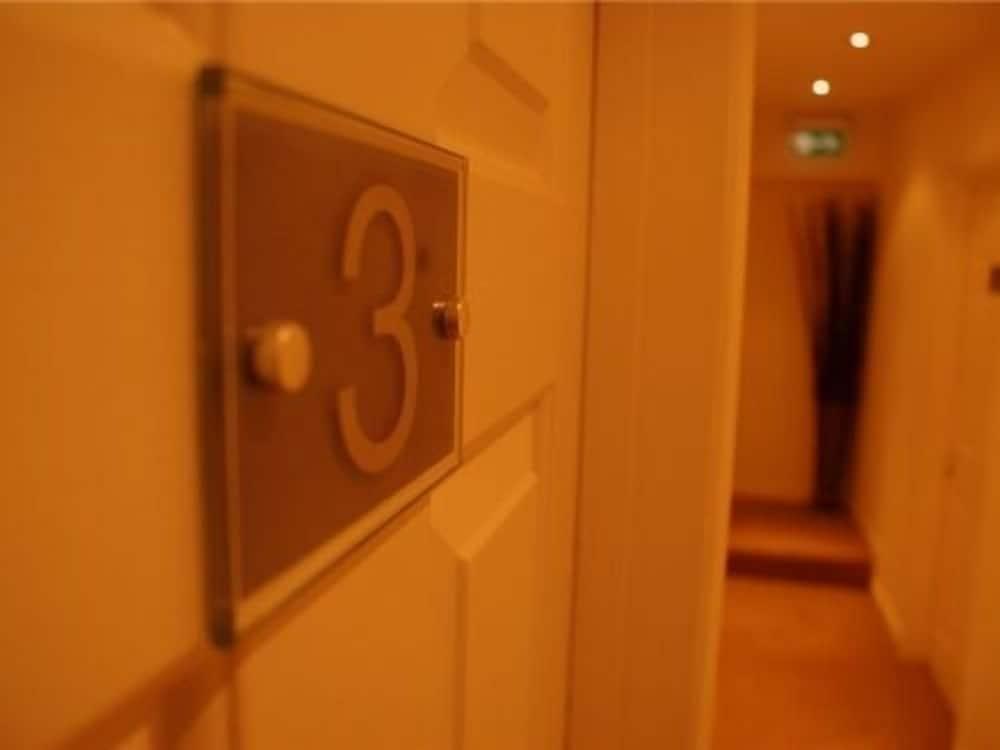 The Union Inn Room