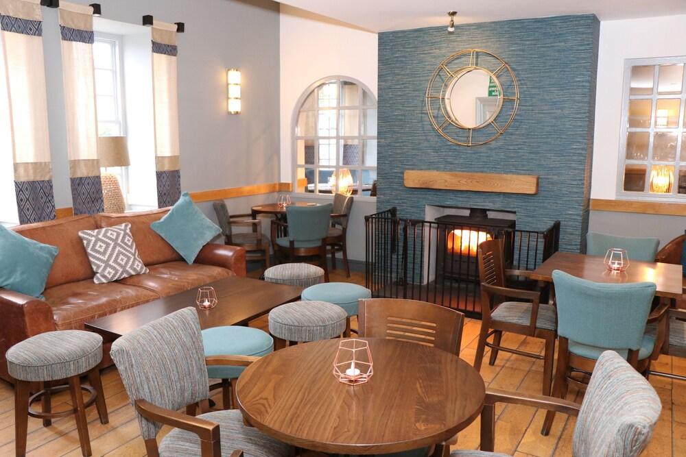 نانهورون آرمز هوتل