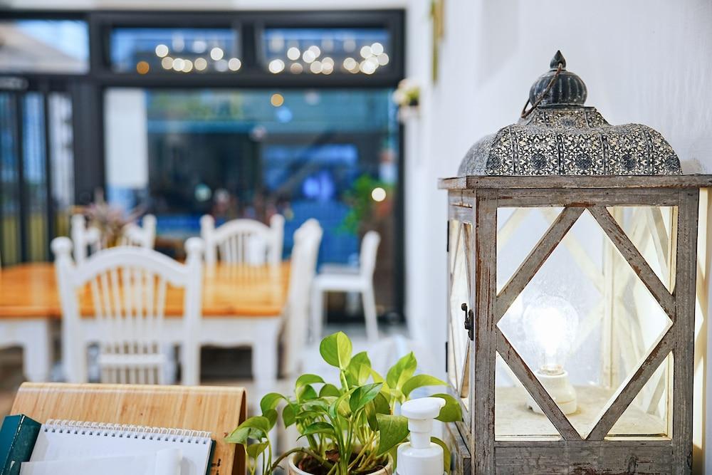 ذا ويند بيد آند بريكفاست منطقة الجلوس في الردهة