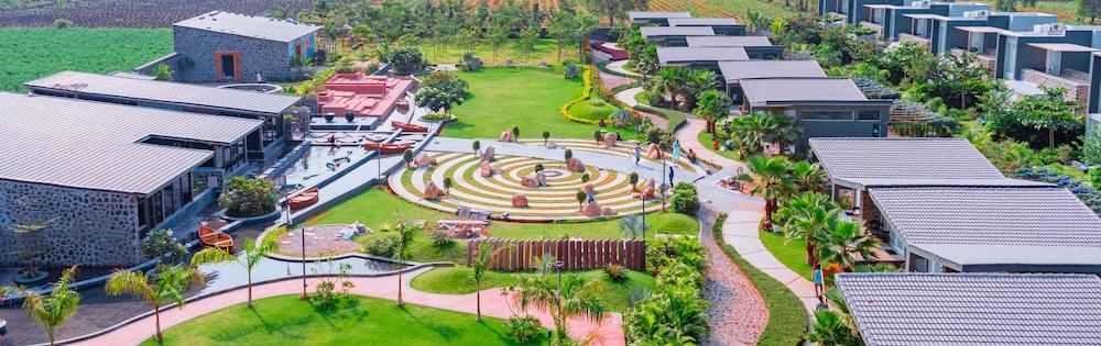 Basalt Paradise Resort And Spa