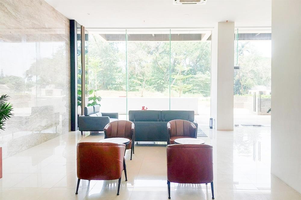 Good and Homey Studio Apartment at Sudimara Forestwalk Exterior