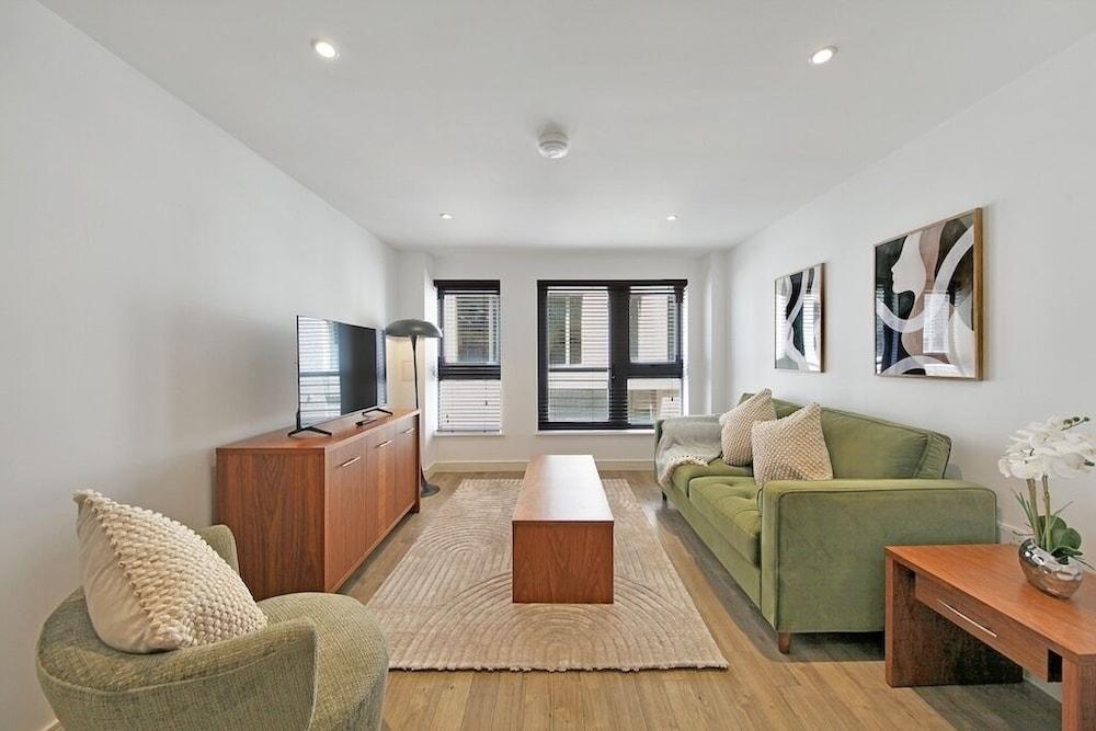 1Bed & 2Beds Apartment in Liverpool St by City Stay Aparts London