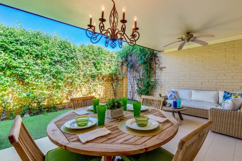 Scottsdale Location Perfect Access to Old Town! Single Story Living! by Redawning