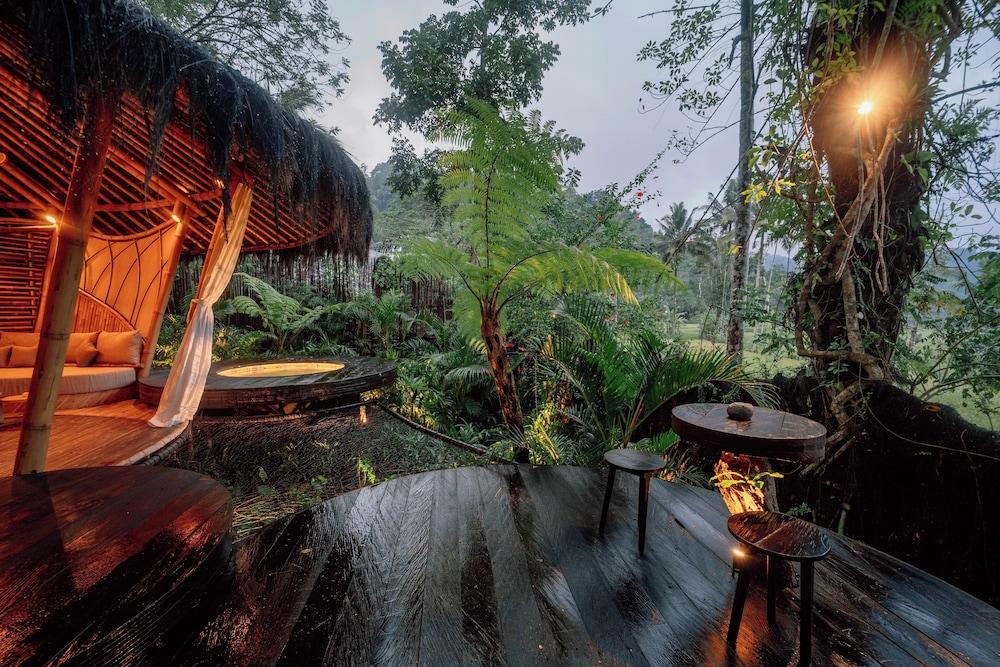 هايدوت ماونتن باي إني في هوسبيتاليتي المنطقة الخارجية