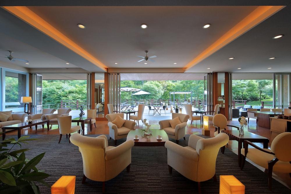 Hotel Ryu Resort and Spa Lobby Sitting Area