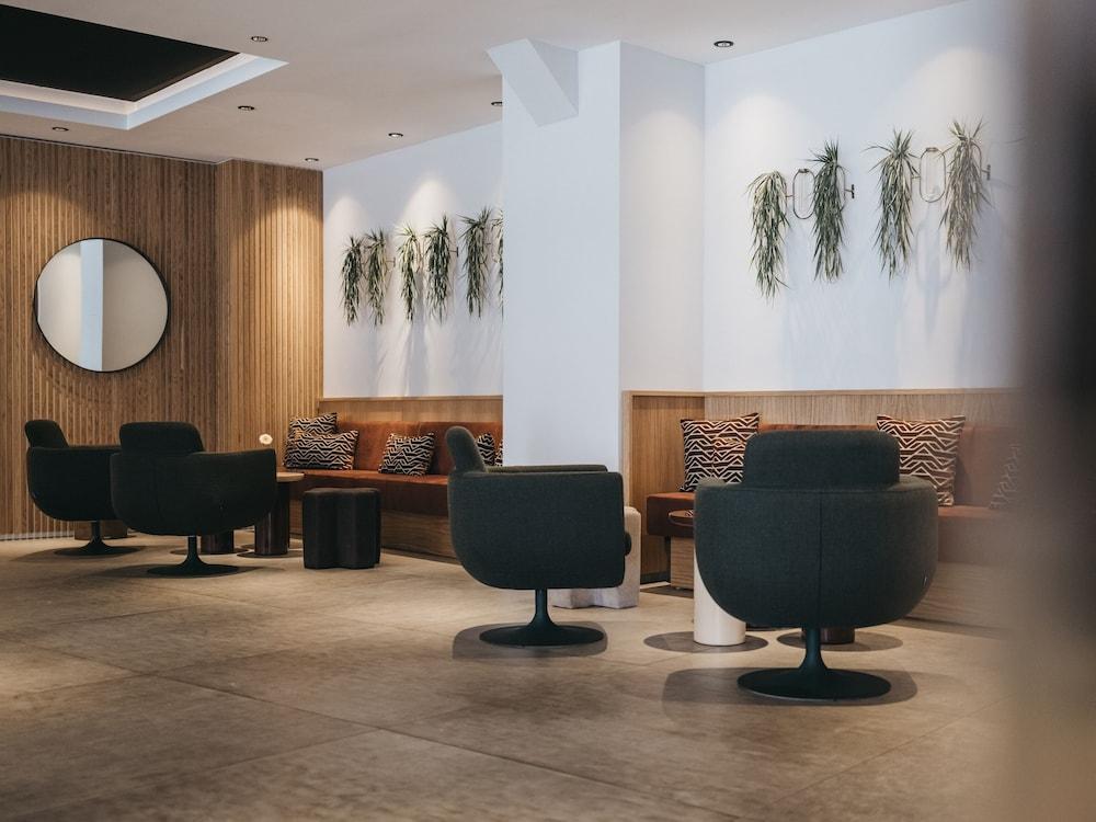 The Crystal VAYA Unique Lobby