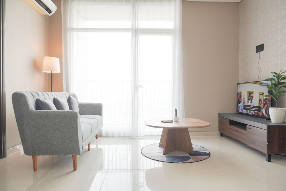 ويل ديسينيد آند ستراتيجيك س بدرومامت سيبوترا إنترناشونال أبارتمنت