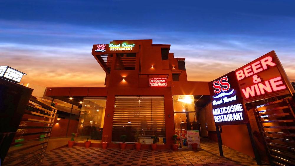 SS Beach Resort