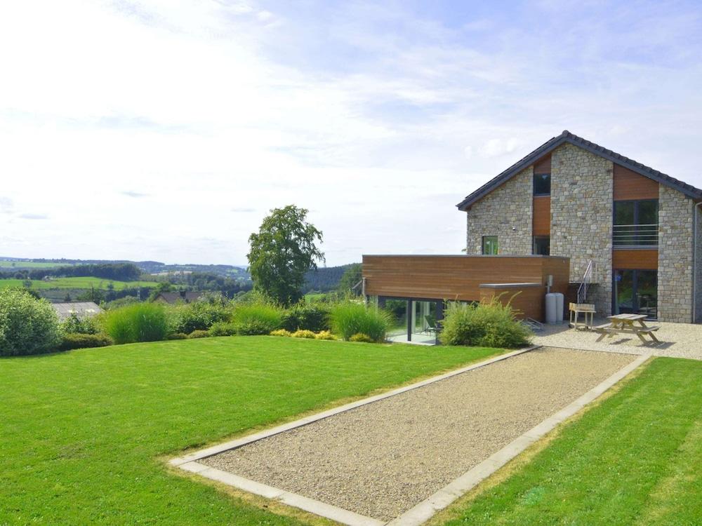 Malmedy Hillside Spa Retreat