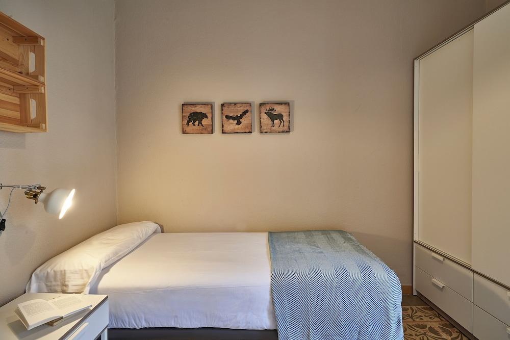 بيبارسيلونر سانتس أبارتمنتس غرفة