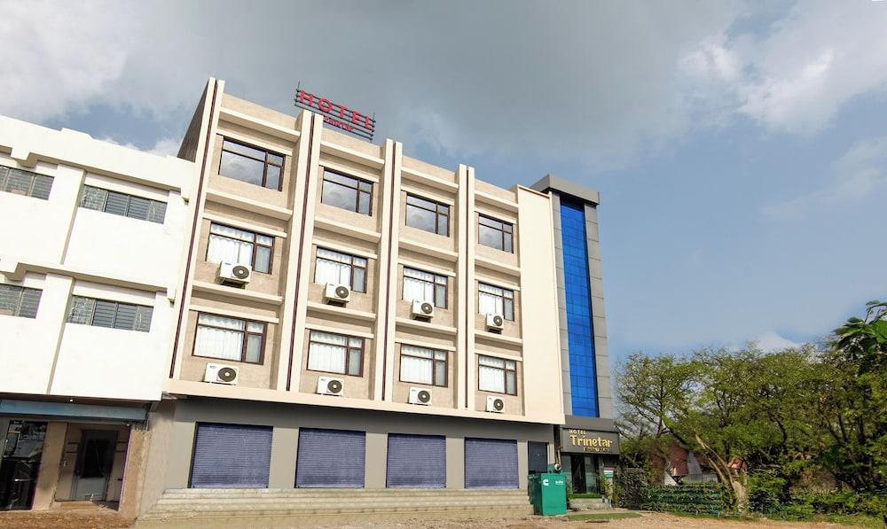 Treebo Trinetar International Exterior
