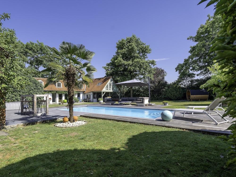 Rustic Retreat w/ Pool Featured Image