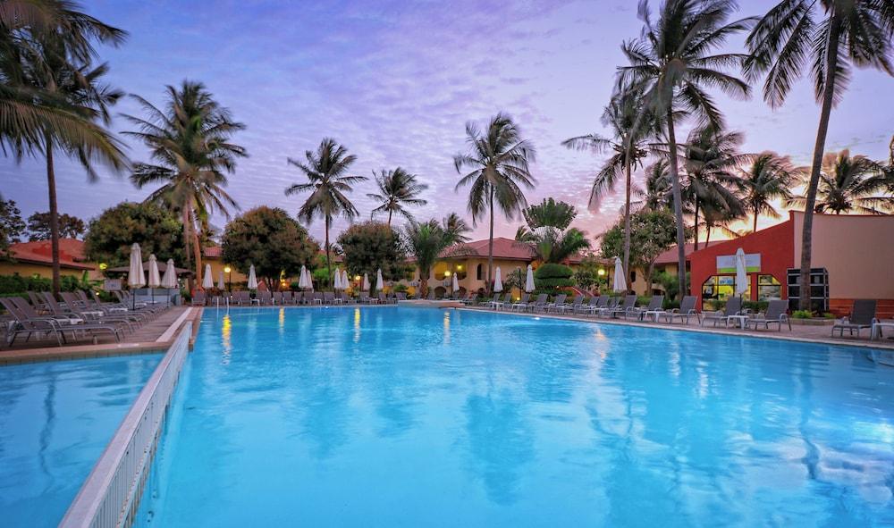 Ocean Bay Hotel & Resort Featured Image