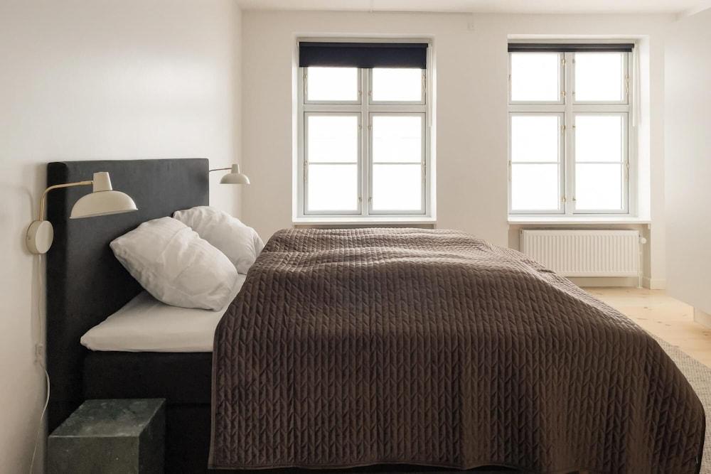 Beautiful Luxury Apt Heart of Copenhagen Room