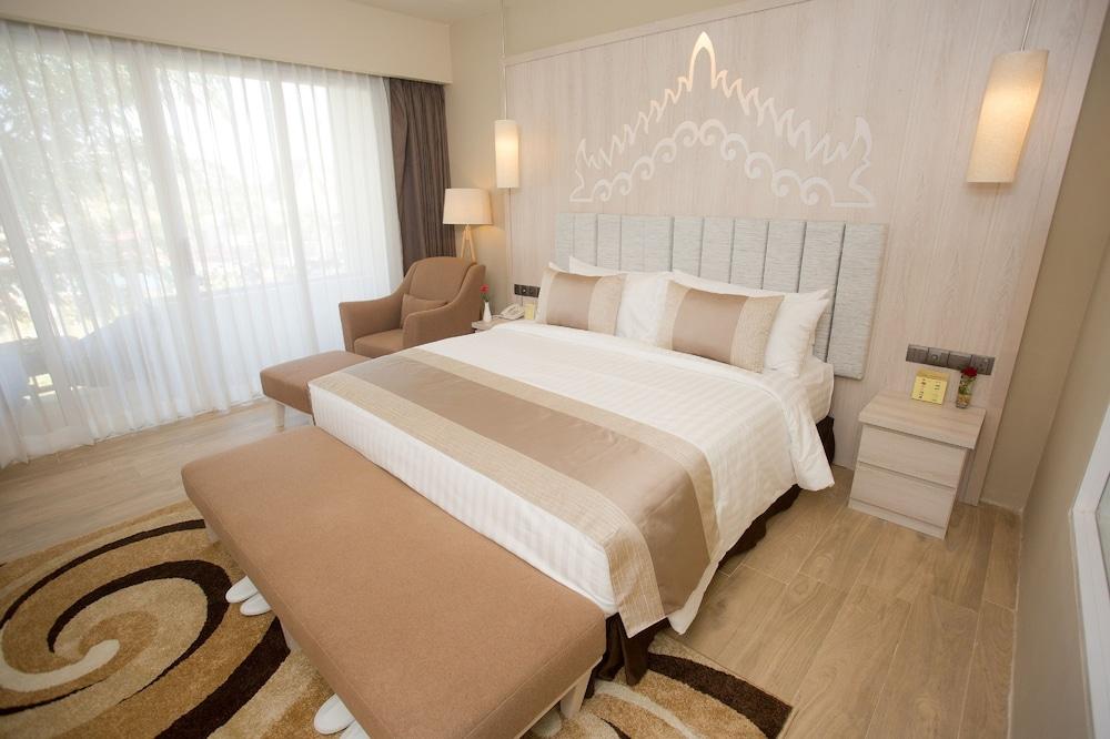 أماتا جاردين ريزورت باجان