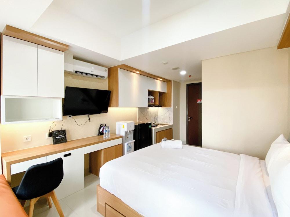 Simply Design Studio Room Pollux Chadstone Apartment Room