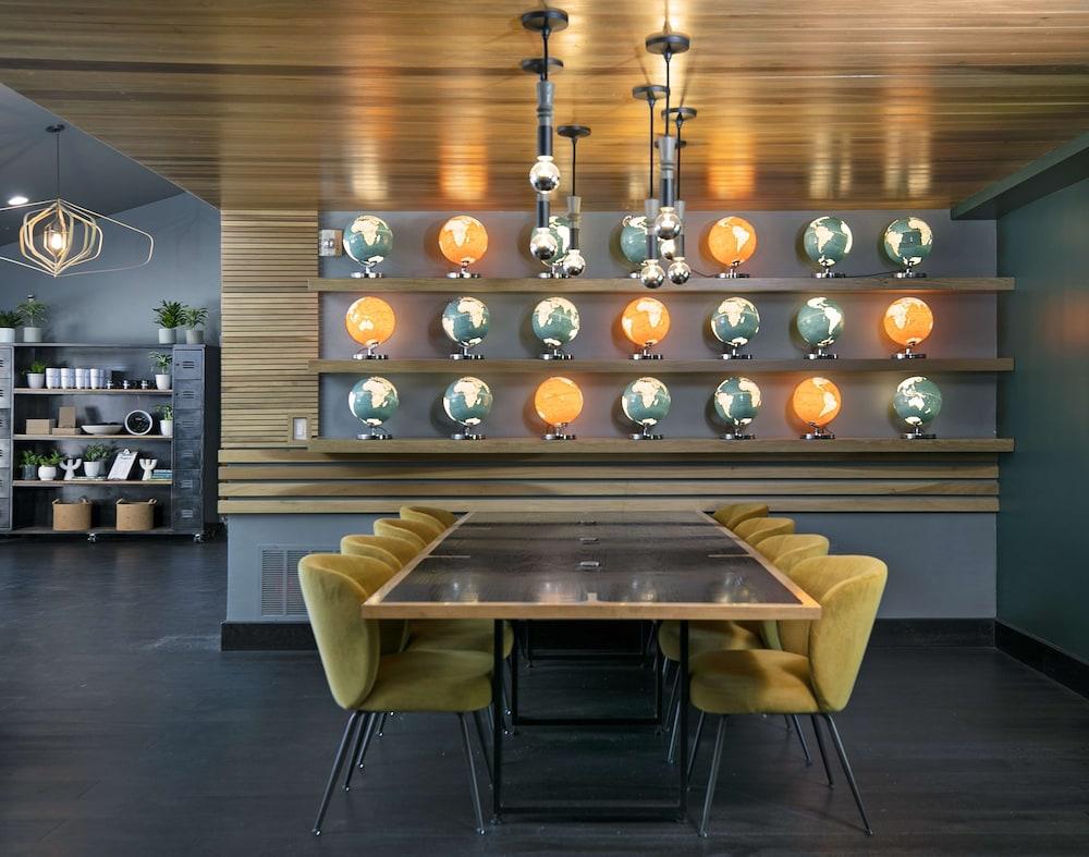 The Wayfarer San Luis Obispo, Tapestry Collection by Hilton Lobby