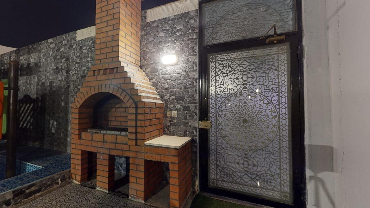 Comfy Chalet with BBQ Area | 1530