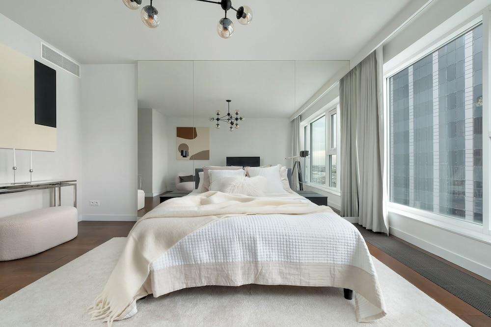 Apartment Unique by Renters Prestige Room