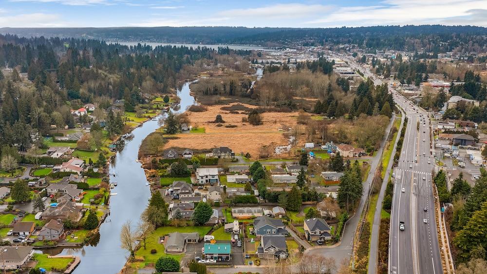 Serenity Shores in Kenmore Aerial View