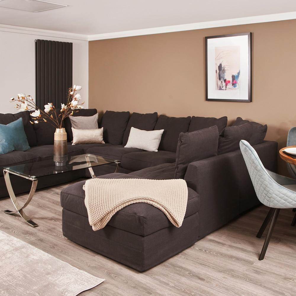 The Moorings in Torquay Room