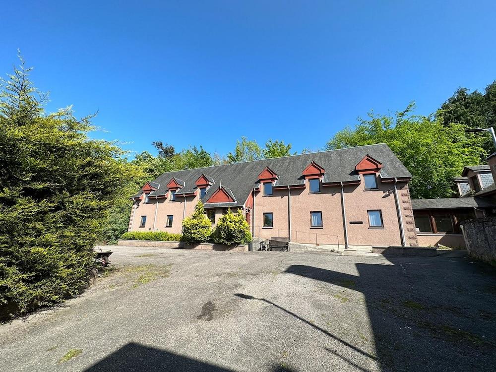 أو واي أو كايس ترافيل لودج هوتل