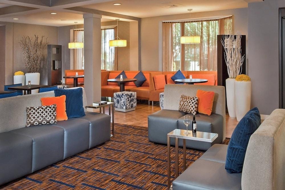 كورتيارد باي ماريوت فريدريك