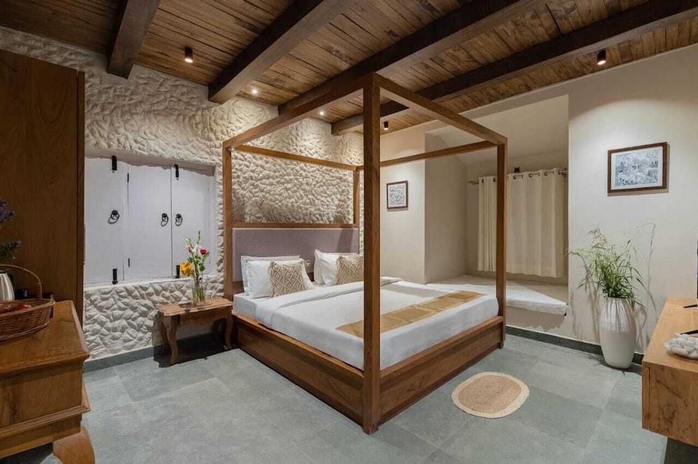 AbhiRaj Villa Living Area