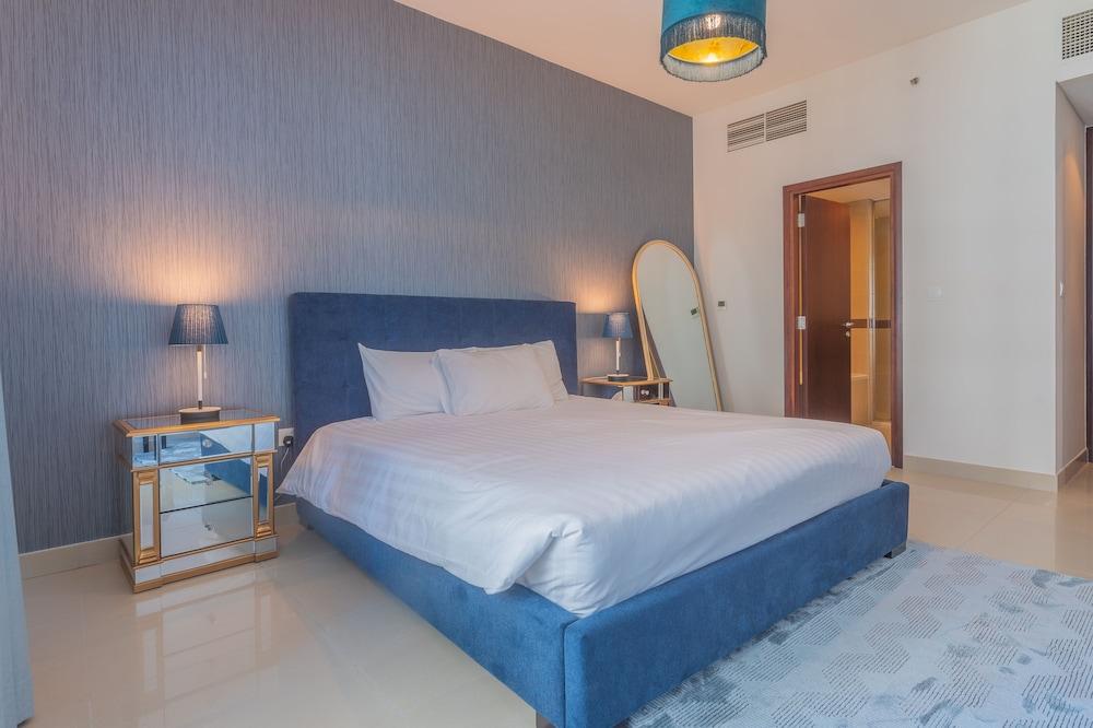 BellaVista - 29BLVD- 2BR - Fountain View Room