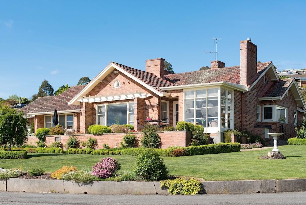 Trevallyn House