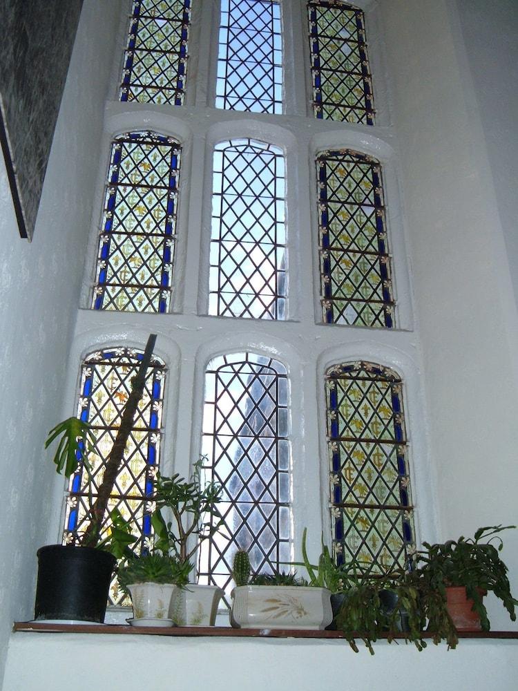 Greenham Hall