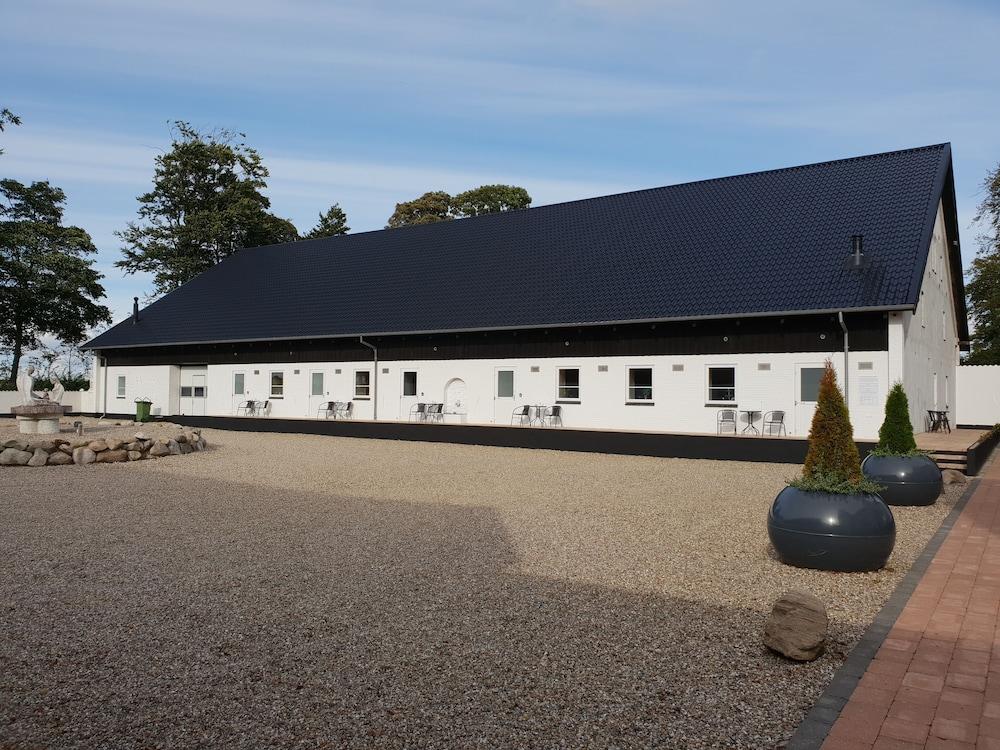 Gørdinglund Herregård Mainbuilding Exterior
