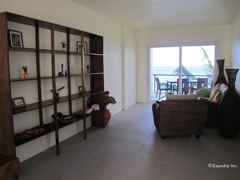 Sunset at Aninuan Beach Resort Lobby