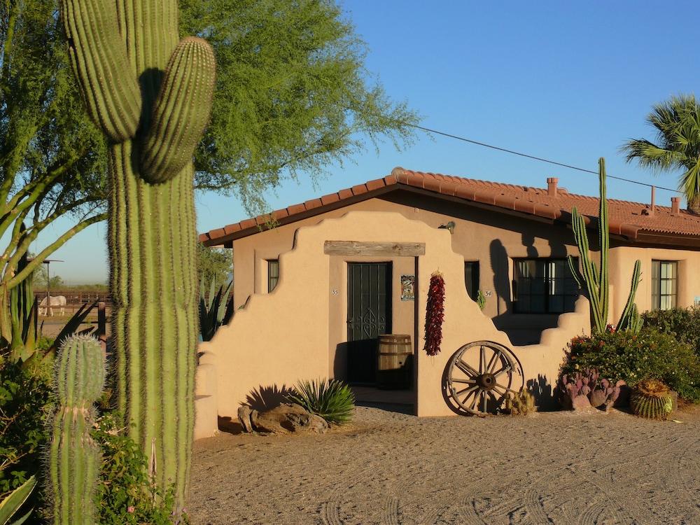 White Stallion Ranch Exterior