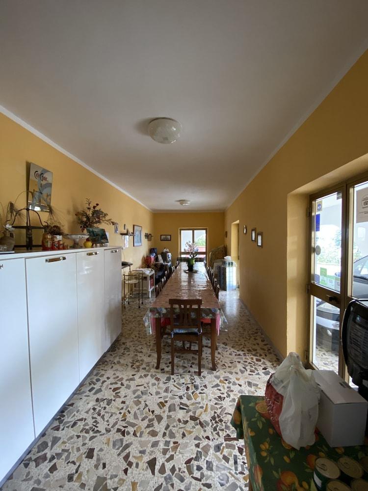 Bed & Breakfast Cilento Interior Entrance