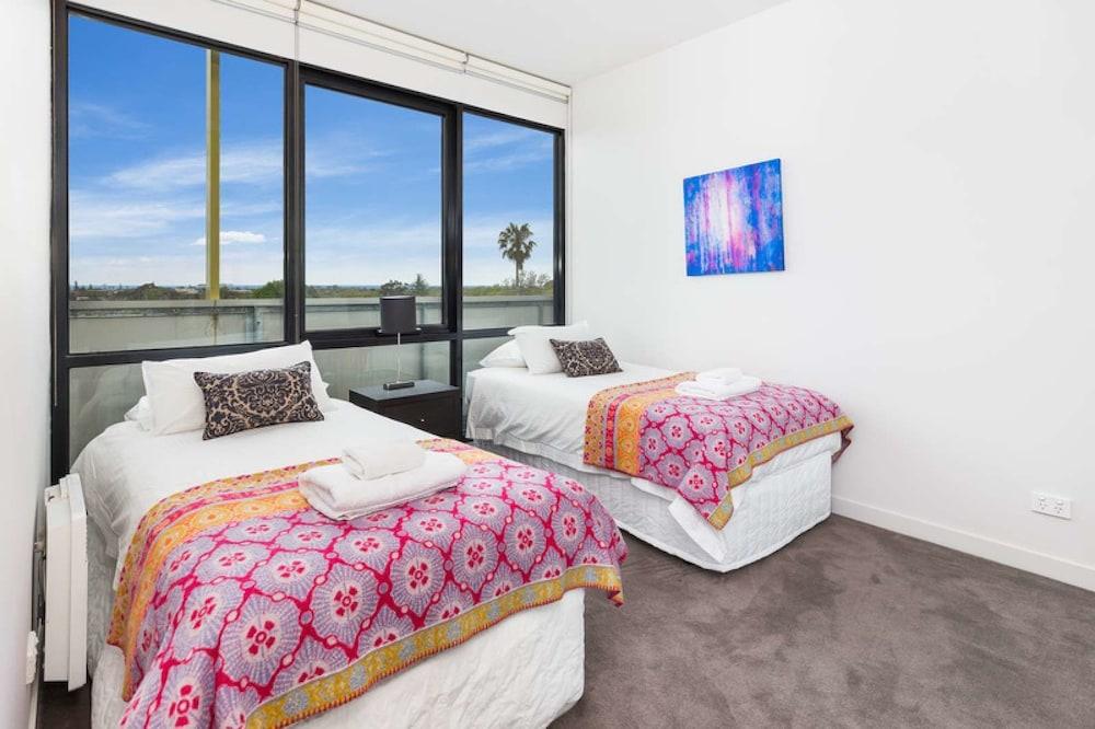 Executive Apartment With Bay Views Room