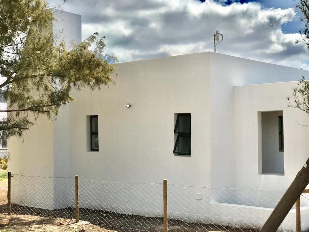 Easy 4 Dayz Exterior