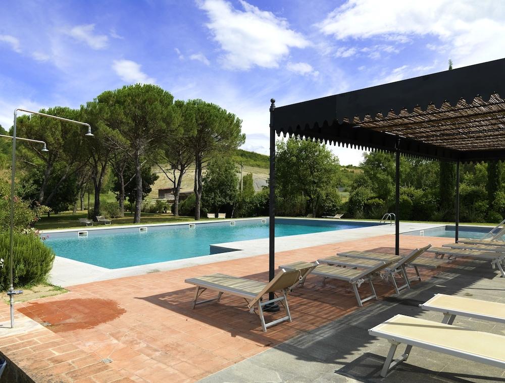 Agriturismo La Canonica Waterslide