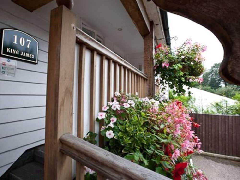 The Three Kings - Inn Balcony View