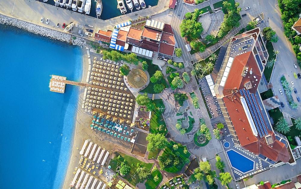 إمبيريال توركيز ريزورت هوتل - شامامل جميع الخدمات منظر من الجو