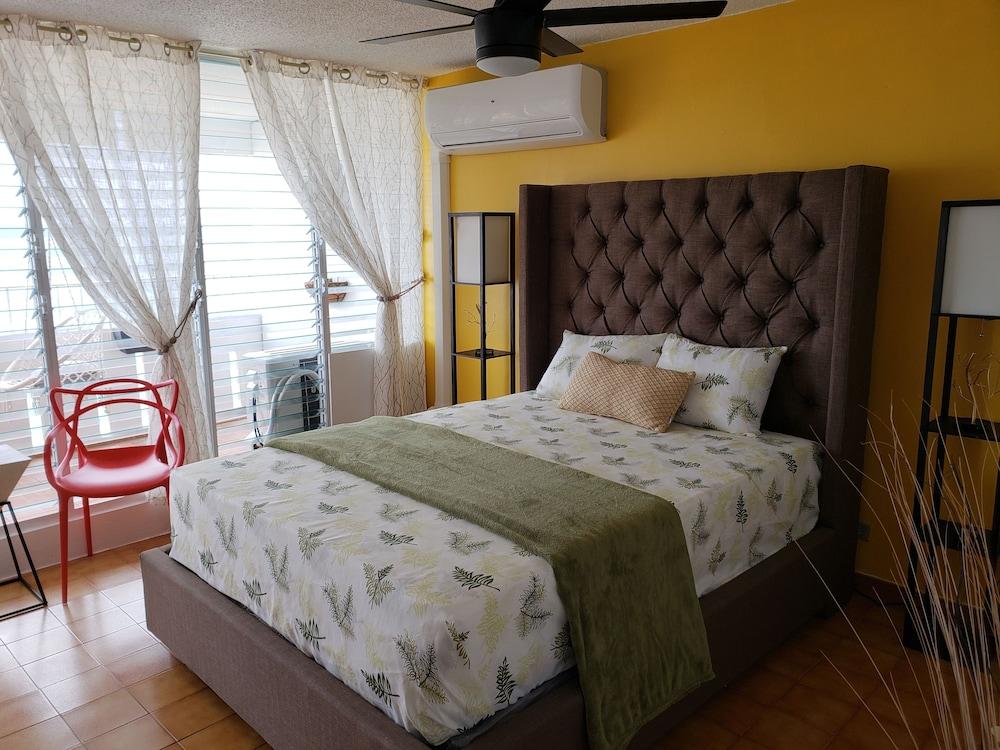 Gorgeous Beach Front Studio Room