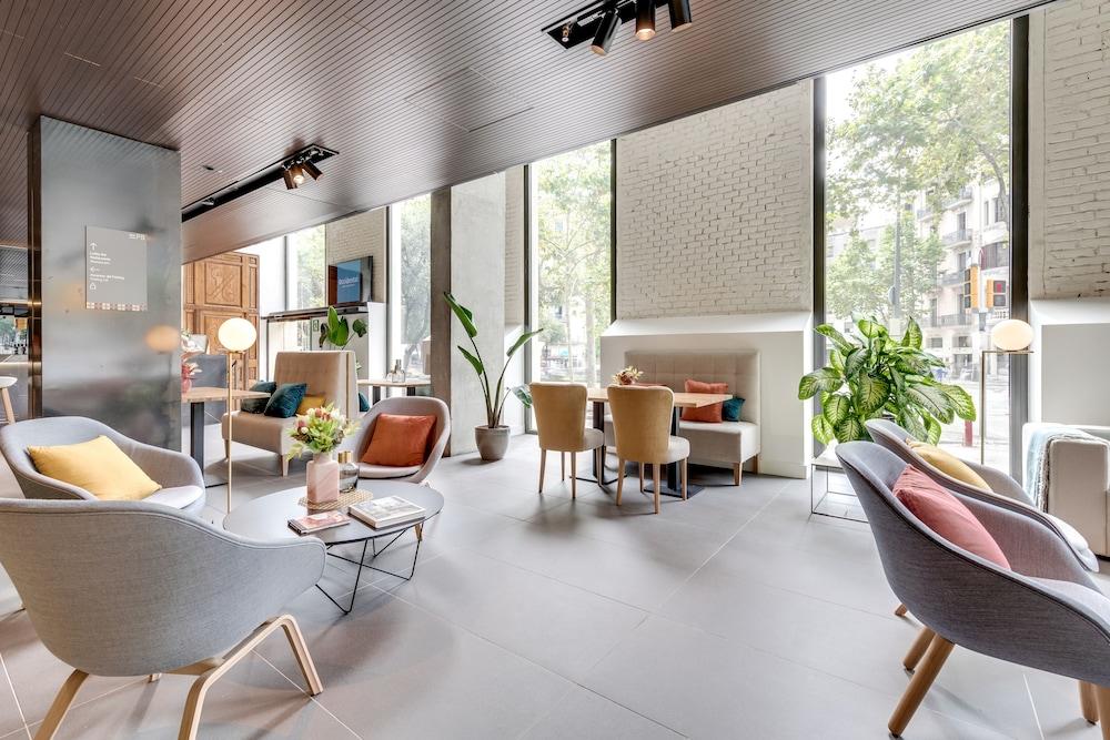 Occidental Diagonal 414 Lobby